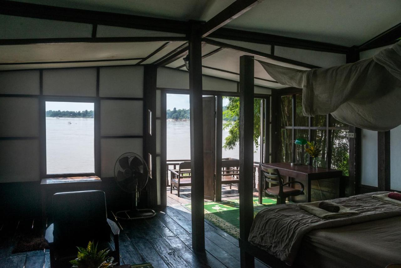 Pomelo Restaurant And Guesthouse - Fishermen & Tammarine Cottages Riverfront - Experience Nature, Culture And Adventure & Tailor-Made Tour Ban Khon Экстерьер фото