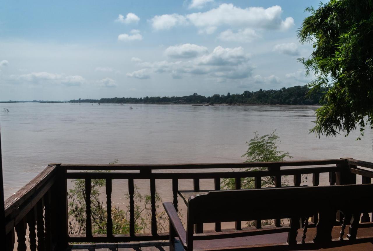 Pomelo Restaurant And Guesthouse - Fishermen & Tammarine Cottages Riverfront - Experience Nature, Culture And Adventure & Tailor-Made Tour Ban Khon Экстерьер фото